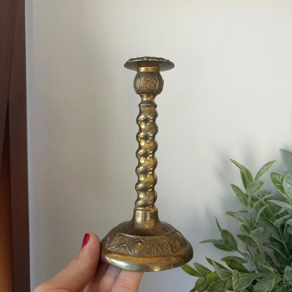 Vintage Made in England Brass Barley Twist Candlestick Holder Ornate Base 5.75in